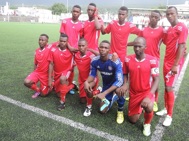 image Football : Finale championnat inter District: Nyambeni signe sa gloire au détriment de Simambwani (3-2)